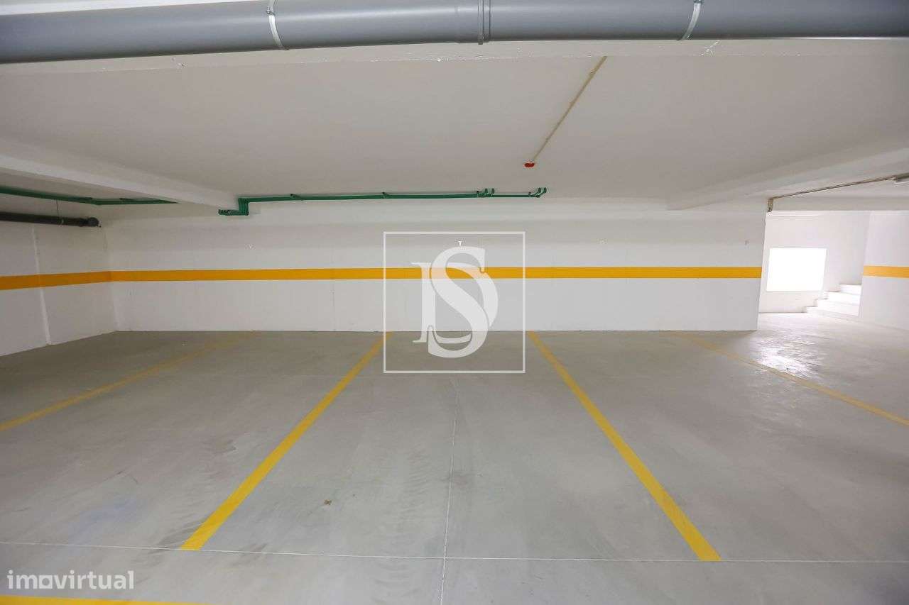 T3 c/ NOVO c/ 115 m² + Lugar de Garagem | Junto ao IPCA-18