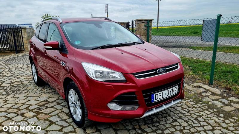 Ford Kuga 2.0 TDCi 2x4 Titanium - 3