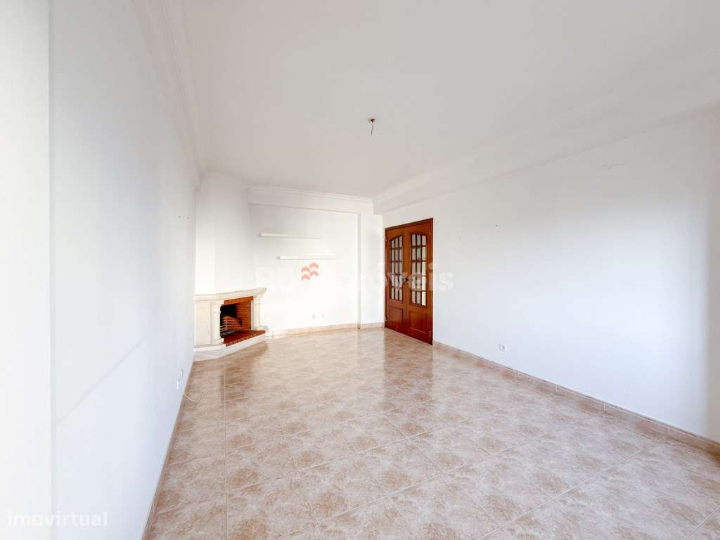 T3 Espaçoso no Entroncamento Conforto, Espaço e Localização Privile...-18