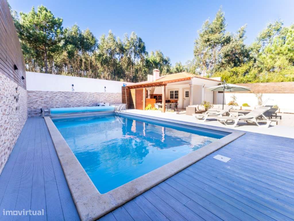 Moradia com Piscina, Jardim e Garagem no Nadadouro, Caldas da Rainha-29