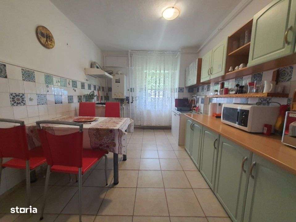 FALEZA NORD-CONSILIERI-APARTAMENT CU 3 CAMERE VEDERE CATRE MARE-12