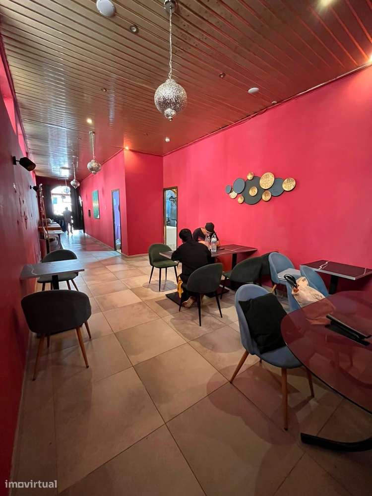 Restaurante totalmente equipado para Trespasse no Areeiro-16