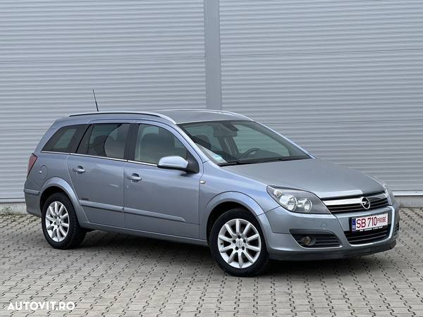 Opel Astra 1.6i Sport - 5