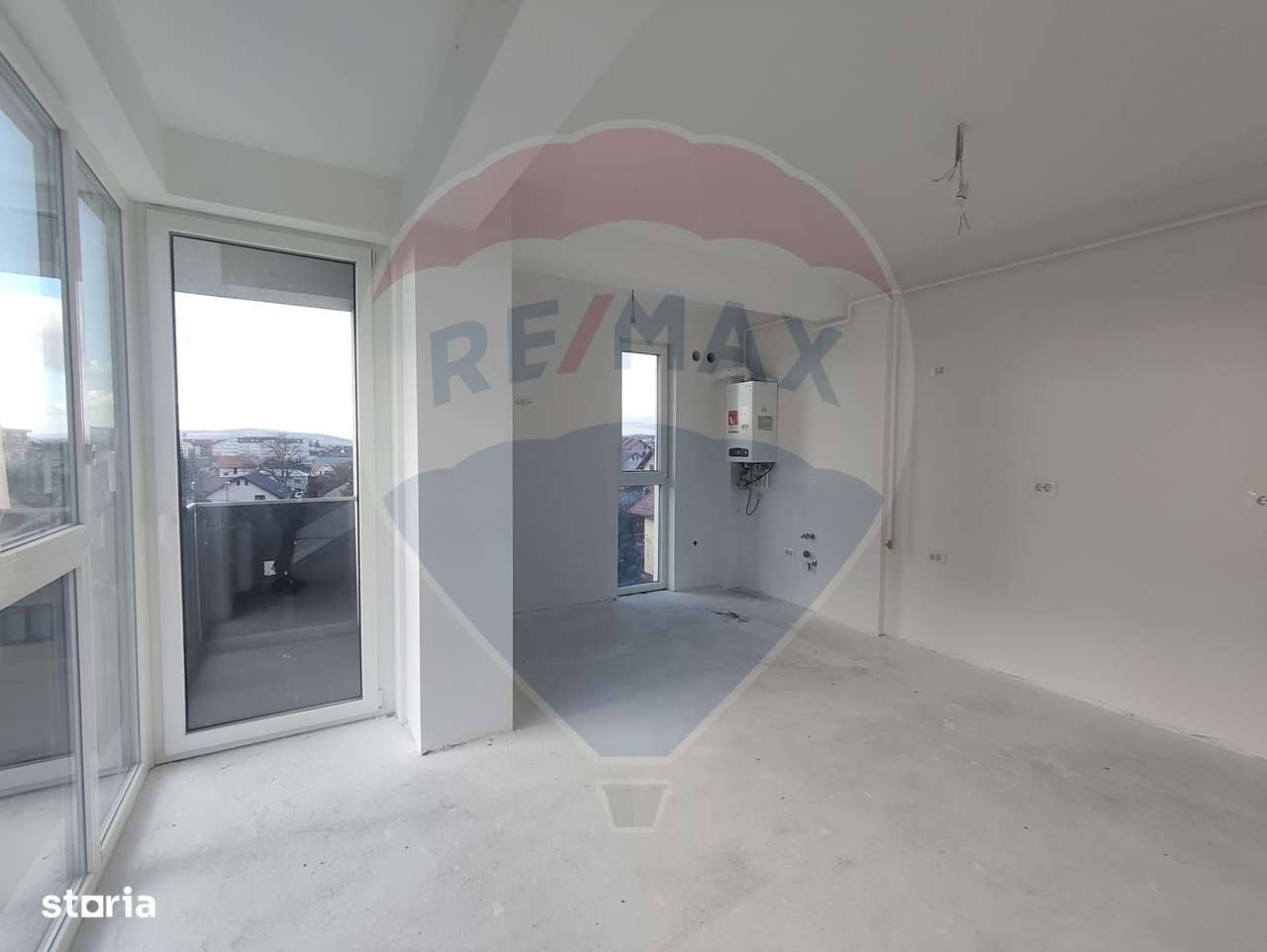 Apartament cu 3 camere în zona Burdujeni, plus loc de parcare-5