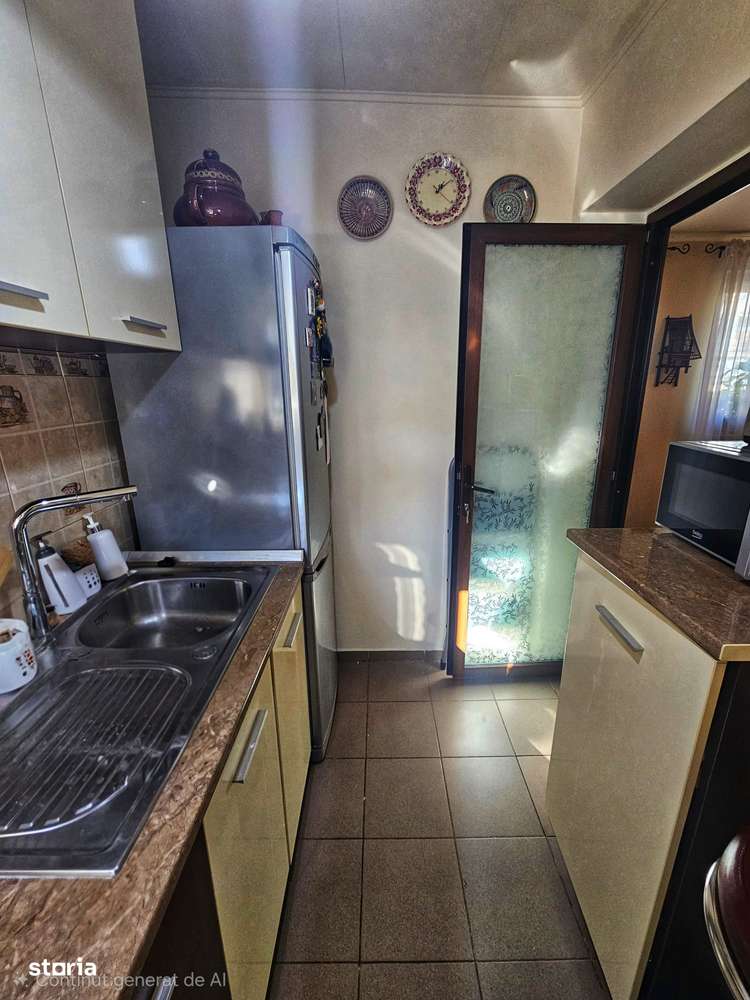 Casa P+1E+M, cu 5 camere în Cantacuzino – ideală birouri sau locuință-11