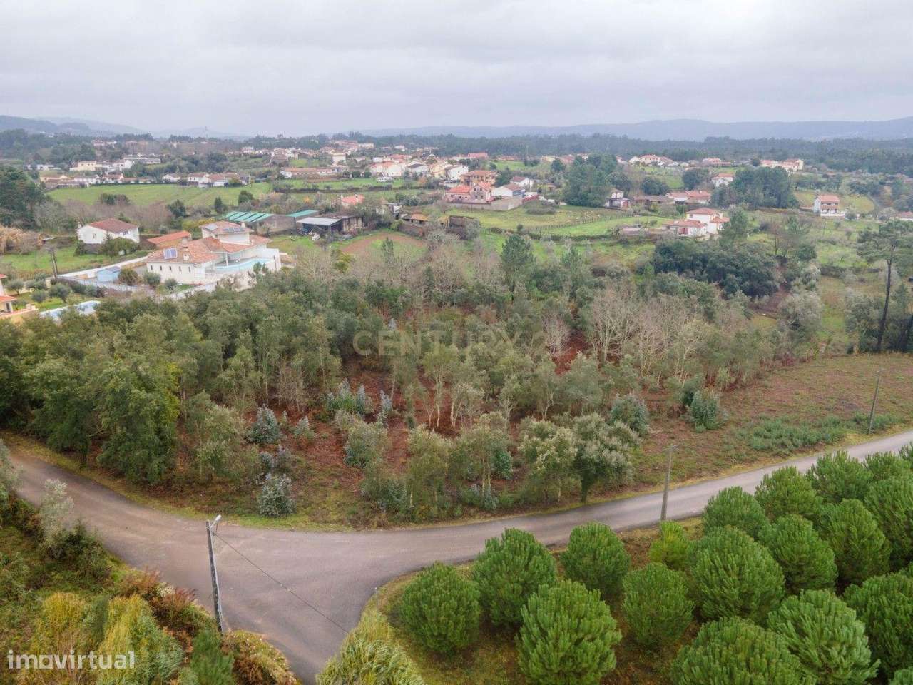 Terreno de 6.600m2 com Potencial de Construção - Vila Nova de Poiares - Grande imagem: 2/13