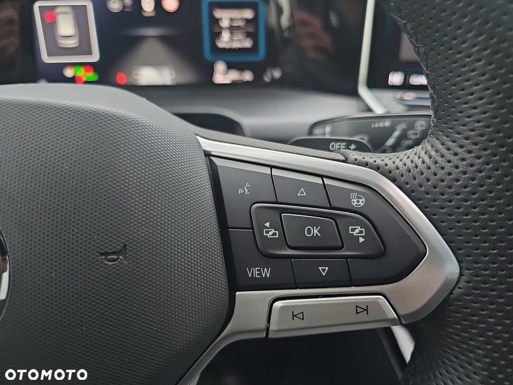 REZERWACJA FV23%, R-Line 1.5 eTSI mHEV 150KM, Salon Polska, ASO, 1 wł.