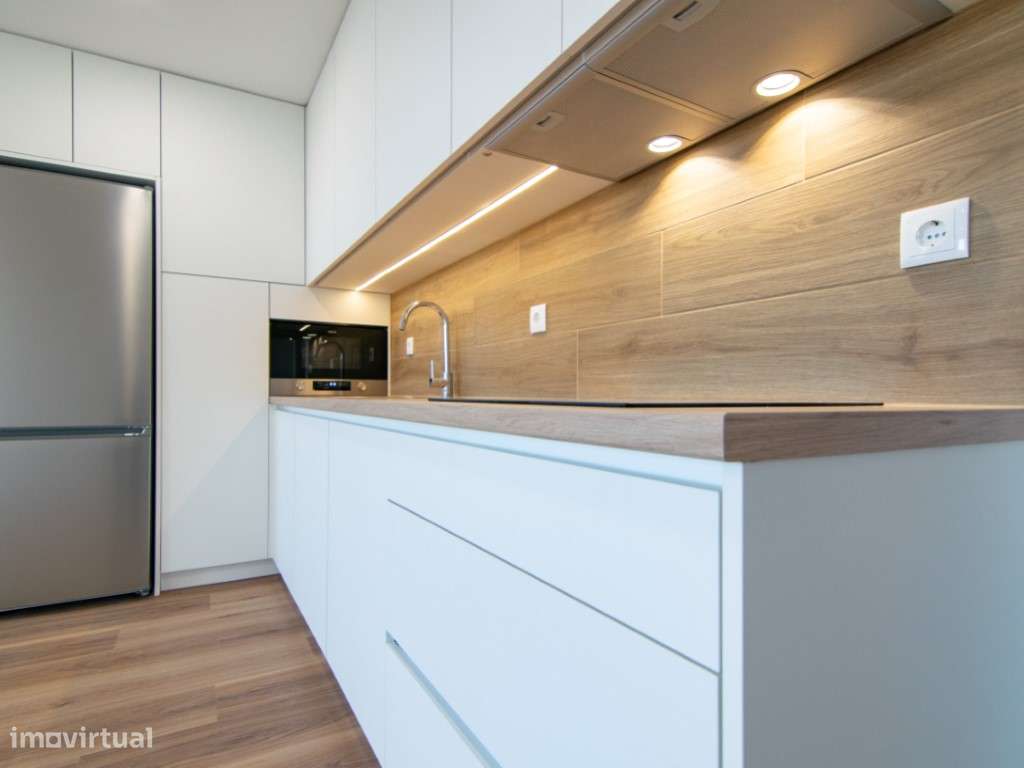 Escritório Totalmente Remodelado e Equipado - Grande imagem: 3/21