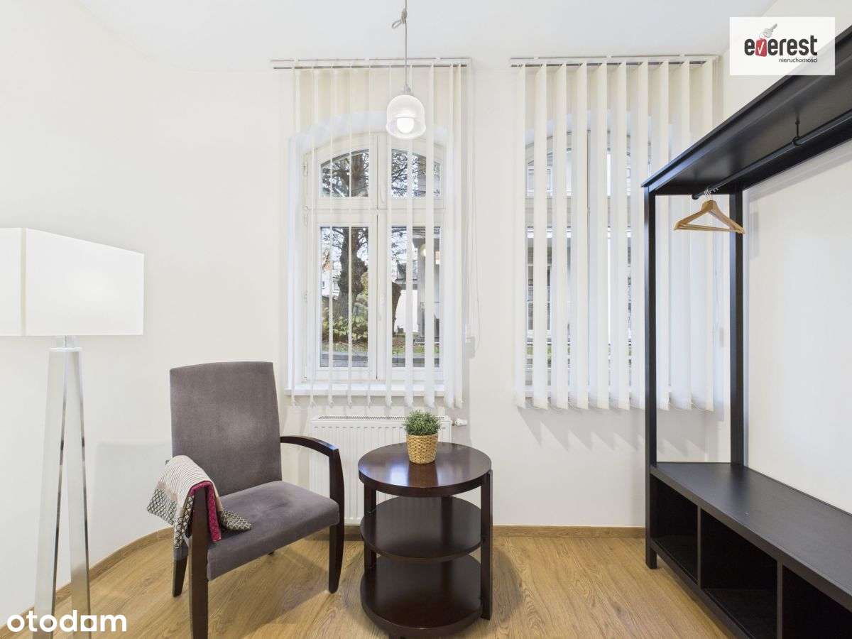 top miejsce, lokal podzielony na 3 mieszkania-15