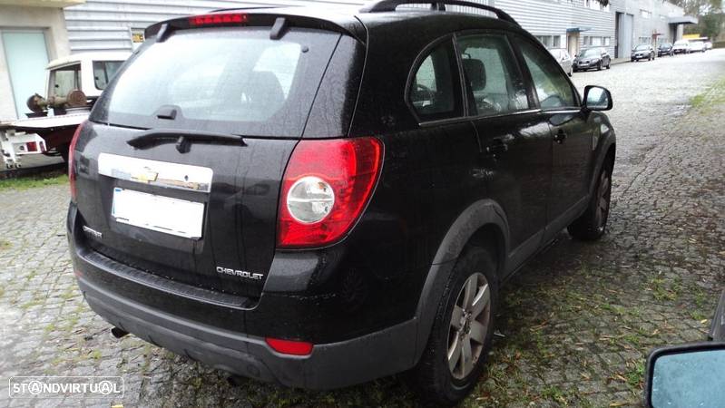 Chevrolet Captiva 2.0D 4WD 2007 - Para Peças - 9