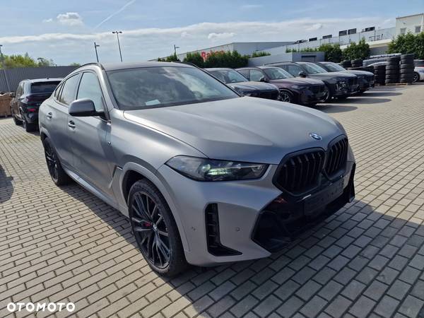 BMW X6 xDrive40d mHEV - 3