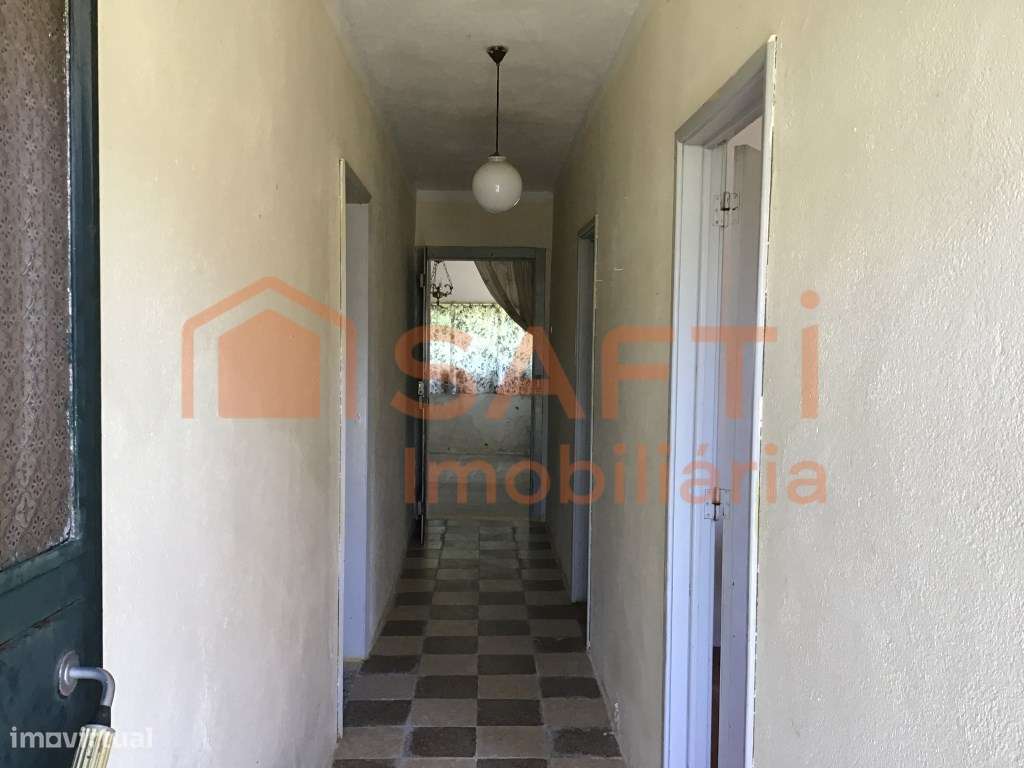 MORADIA T3 ISOLADA COM TERRENO-1