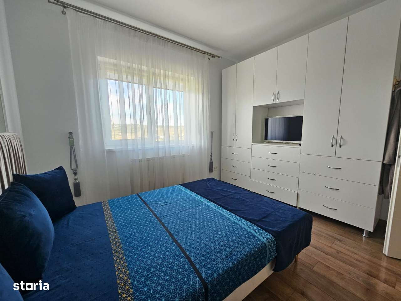 Apartament cu 3 camere- Valea Lupului-9