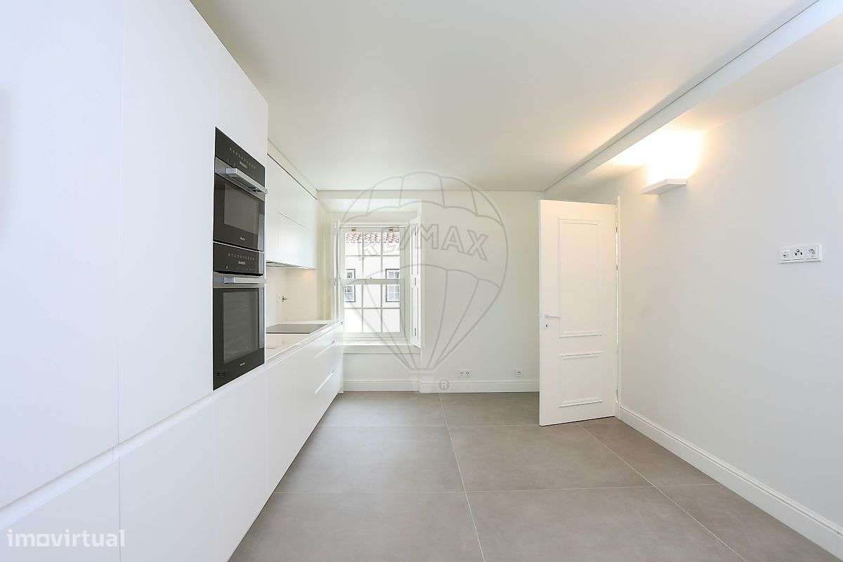 Apartamento T3 para arrendamento - Grande imagem: 2/49