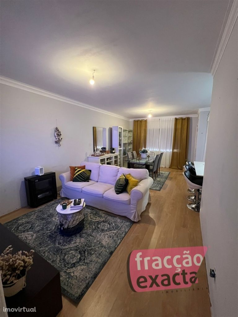 Apartamento T4 Duplex Fânzeres