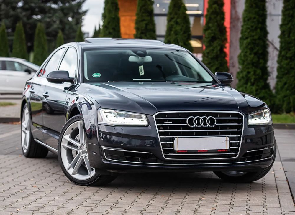 Audi A8 D4 (2010-) 3.0 TDI DPF clean quattro tiptronic 2015