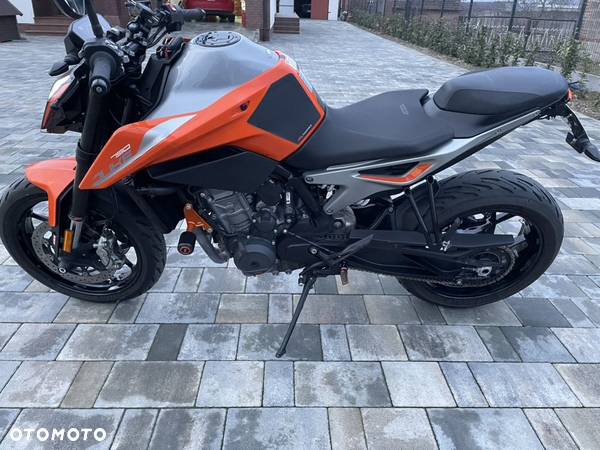 KTM Duke - 4