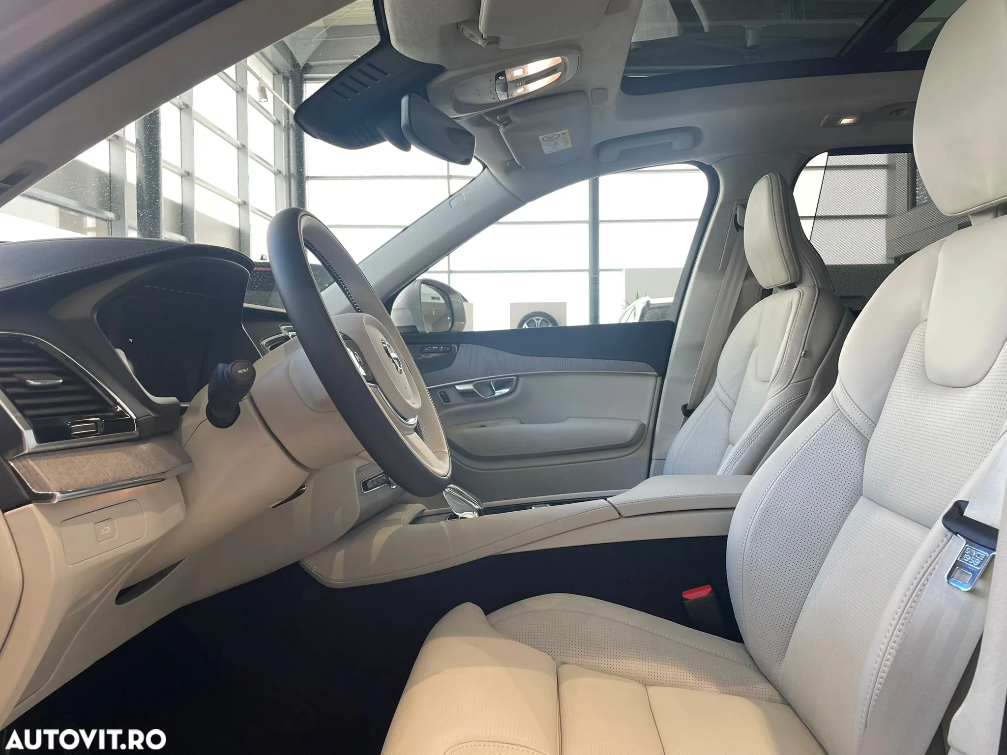 Volvo XC 90 B5 MHEV AWD 7 locuri Ultimate Bright - 11