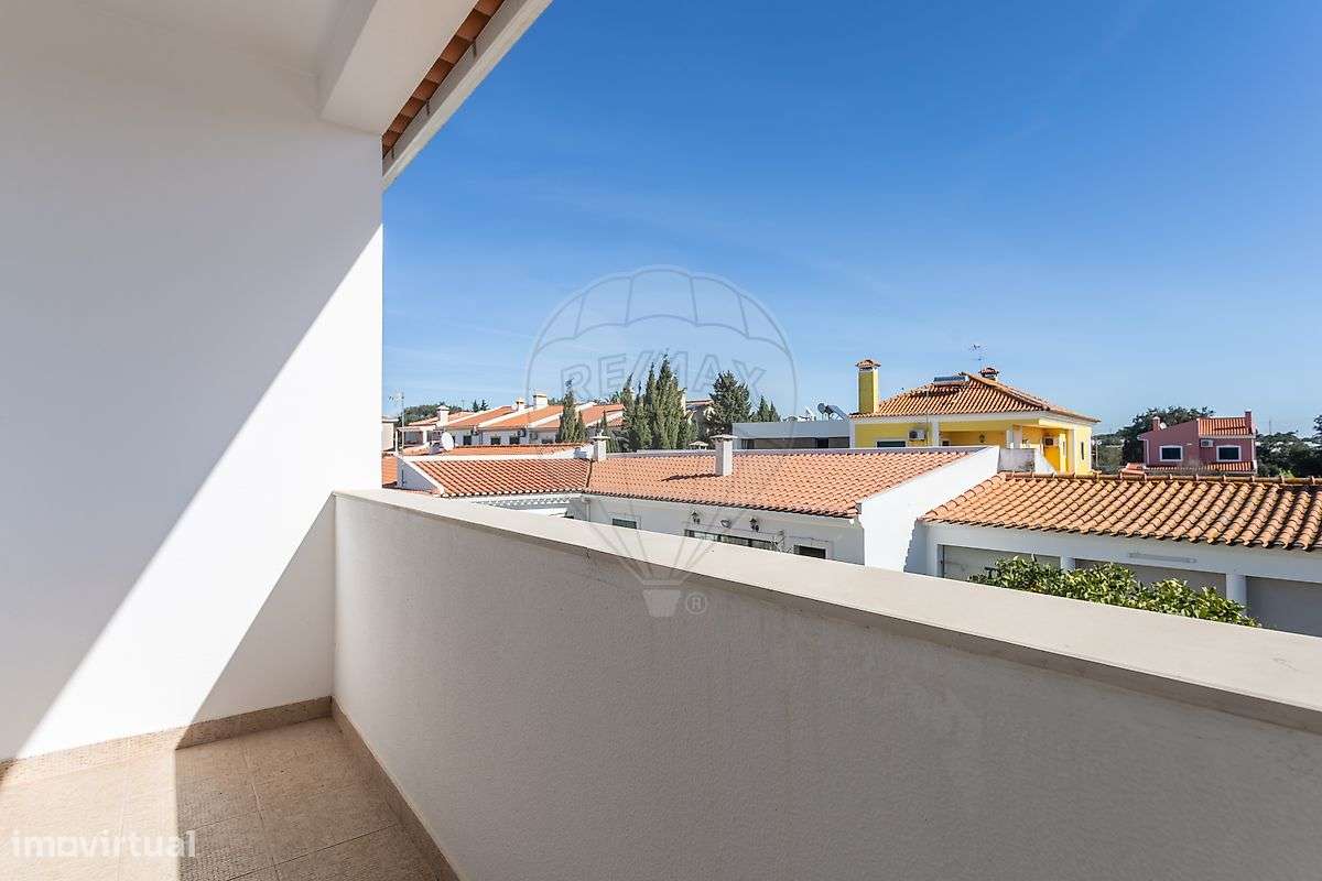 Moradia T4 para venda-9