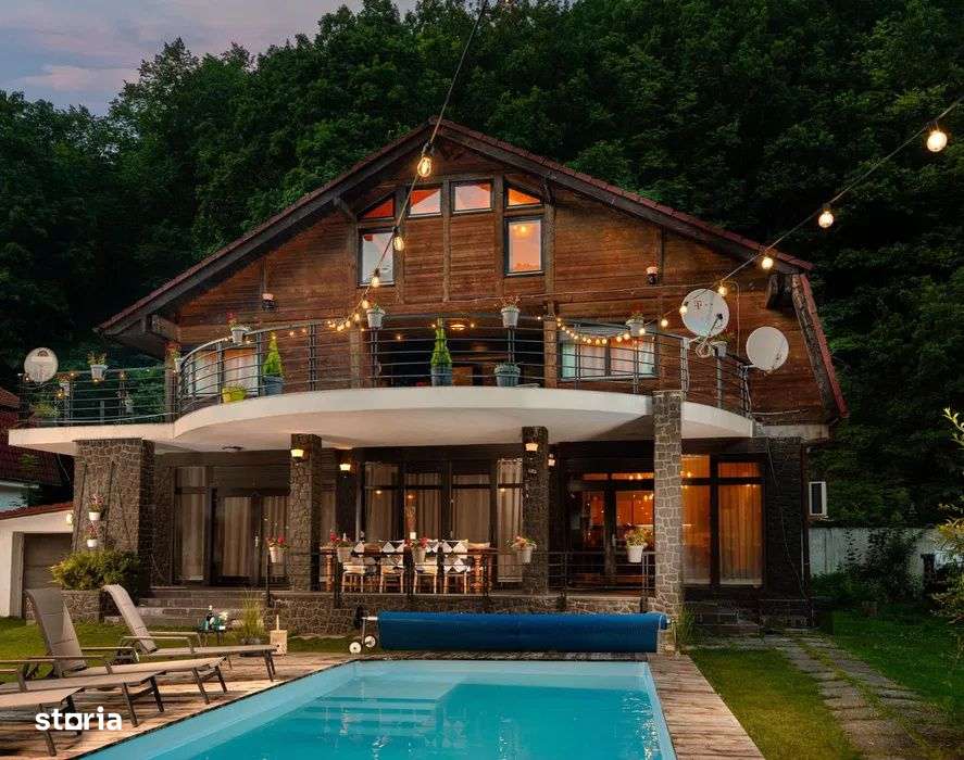 Casa de vacanta ,228 mp utili, piscina exterioara , Baisoara - Imagine principală: 1/5