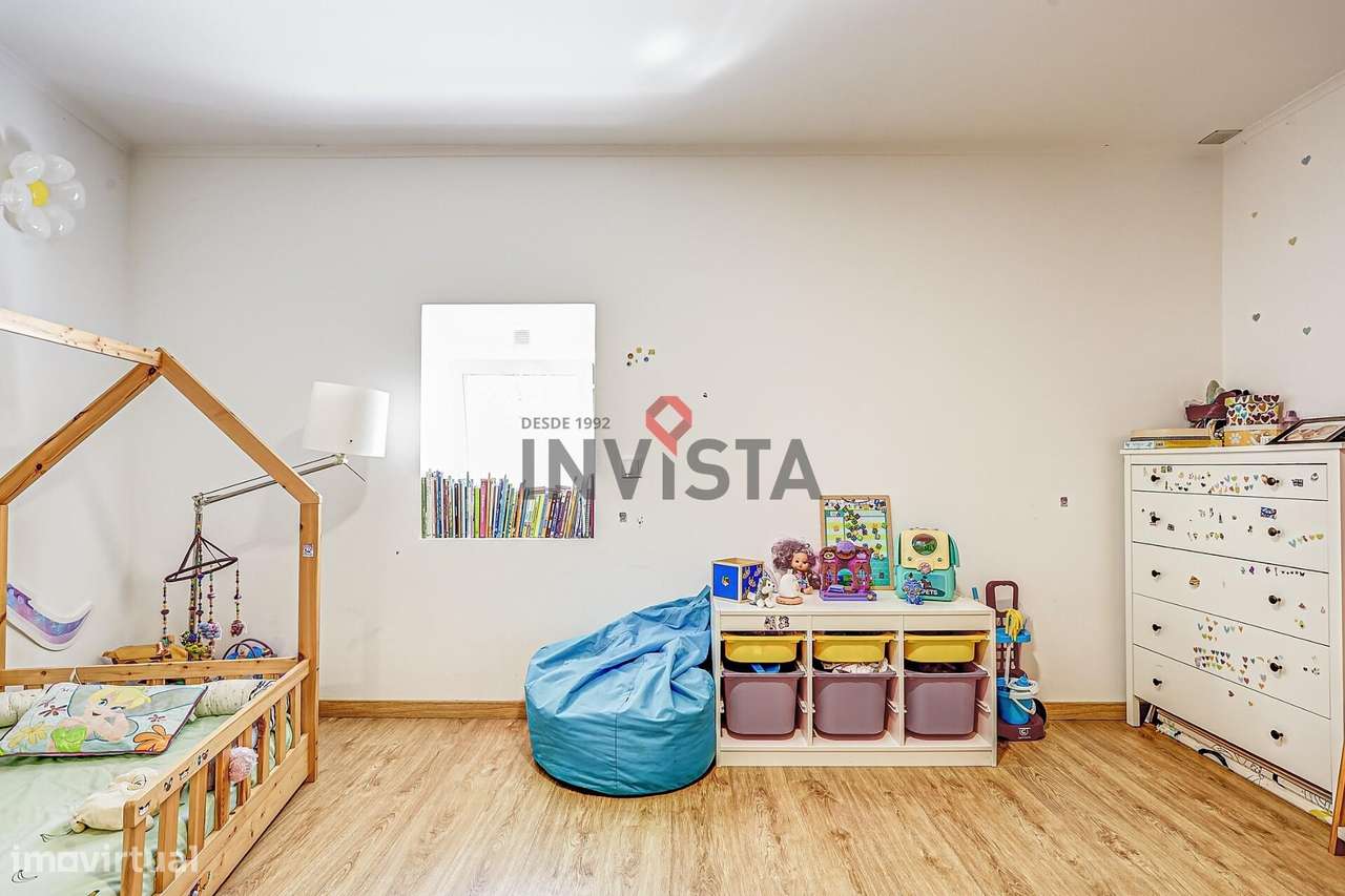Moradia T3 Térrea com 2 Suites | Centro de Alverca-23