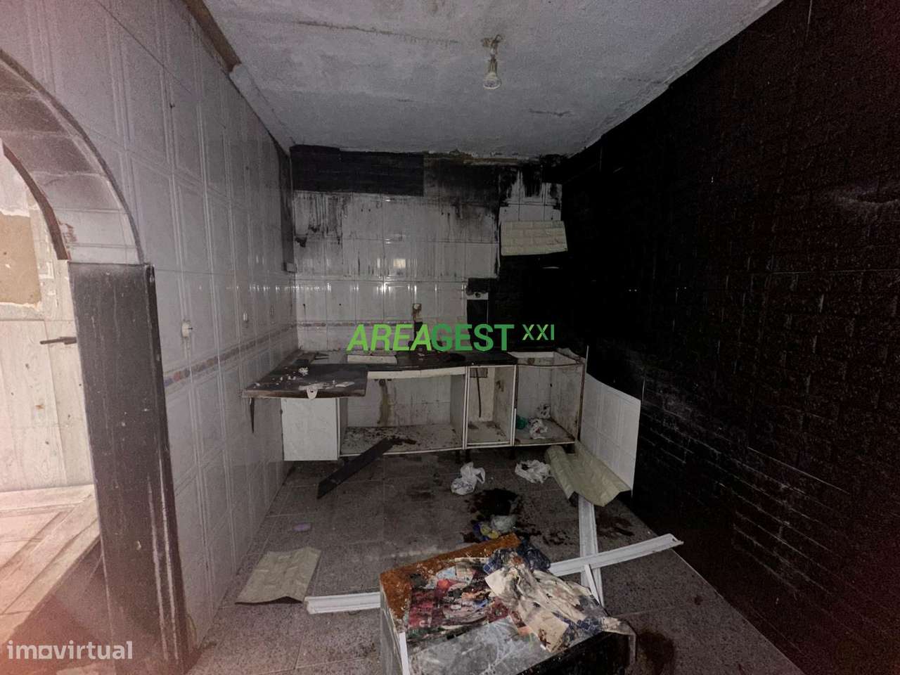 Moradia T3 em ruínas, para venda Barreiro - Grande imagem: 5/24