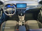 Ford Focus 1.0 EcoBoost mHEV ST-Line X - 25