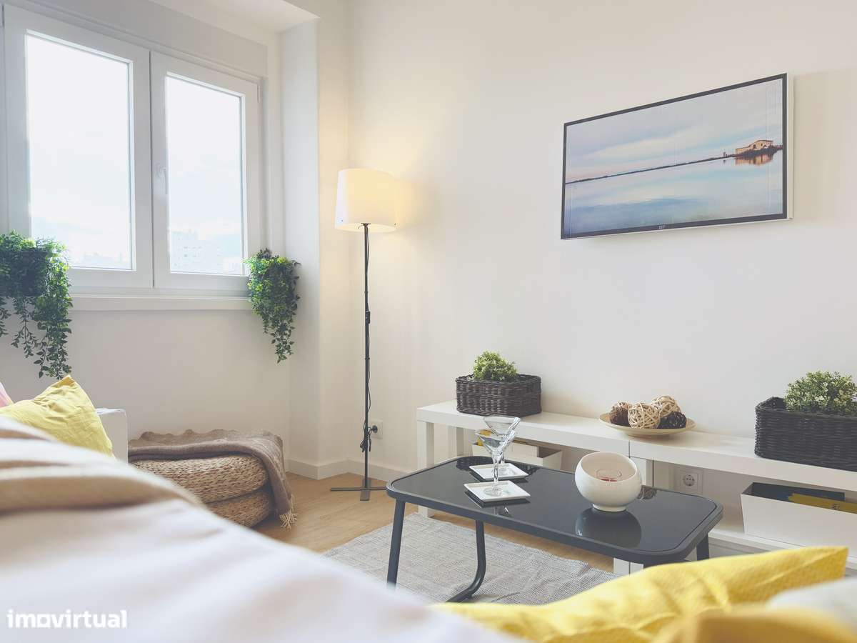 T2 Remodelado | 75 m² | Vista Rio | Beato — Lisboa - Grande imagem: 4/24