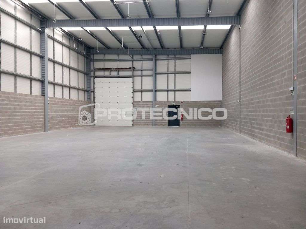 Armazém c/ 450m2 – Z. I. Cacia - Grande imagem: 1/7
