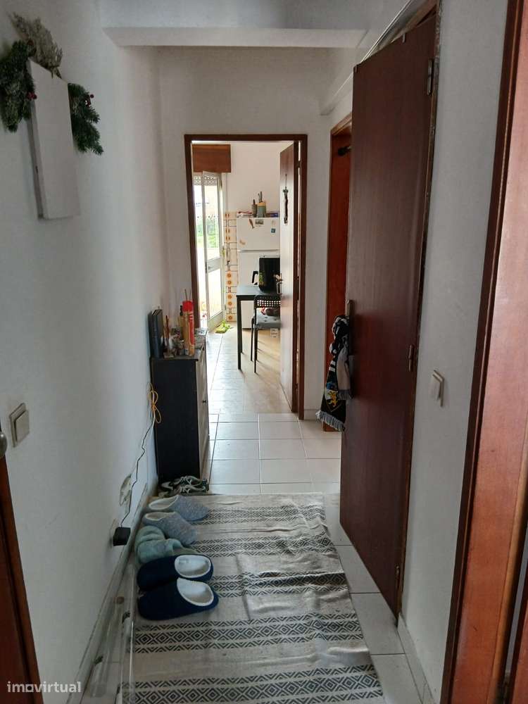 Grande T1 C/ Terraço Faro-6