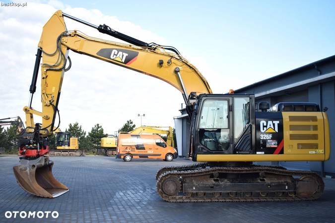 Caterpillar 326FL - 3