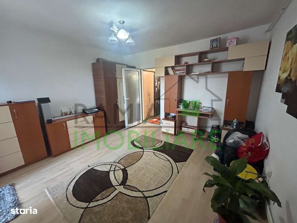Garsoniera de vanzare  cartier Noua-8