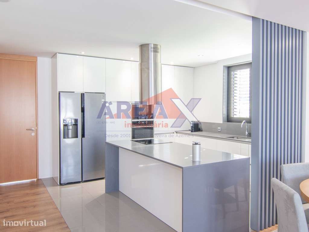 Exclusivo e diferenciador! T3 no rés do chão, com garagem fechada e...-33