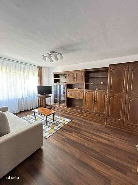 Proprietar Inchiriez Apartament 4 camere+bucatarie+2 bai/Marasti - Imagine principală: 5/8