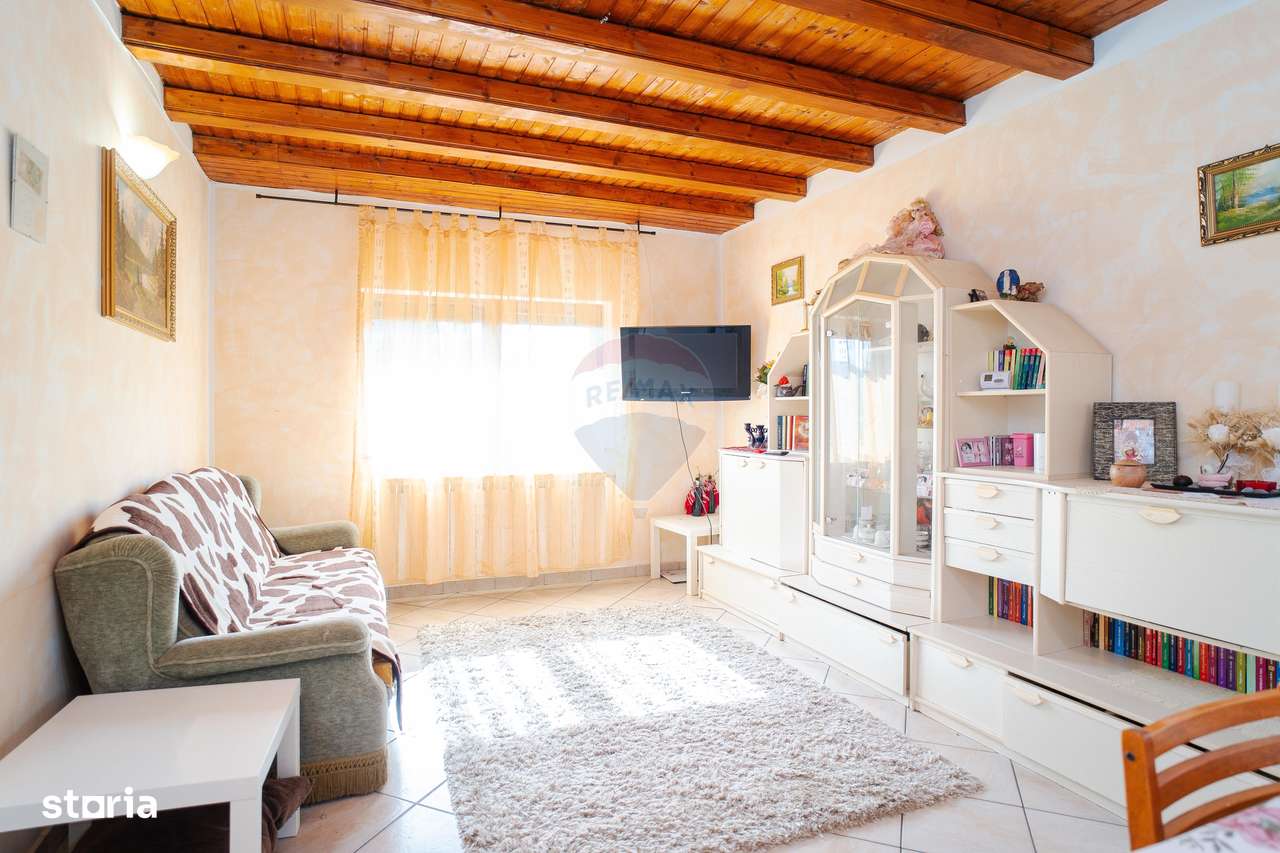 Casă cu 4 camere de vânzare - Chiperești, Iași - Comision 0%-10