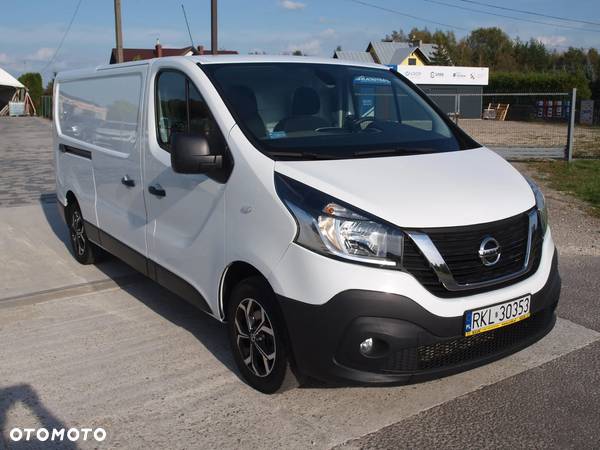 Nissan NV300 - 4