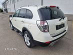 Chevrolet Captiva 2.2 d LTZ - 4