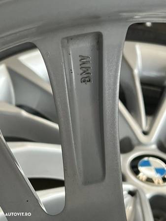 vând jante originale BMW seria 5 G30-G31 pe 18” cu anvelope de iarnă runflat ca noi - 10