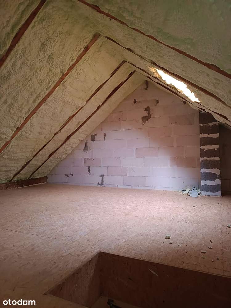 Wyjątkowy segment domu  – idealny dla rodziny, wśród jezior i lasów-9