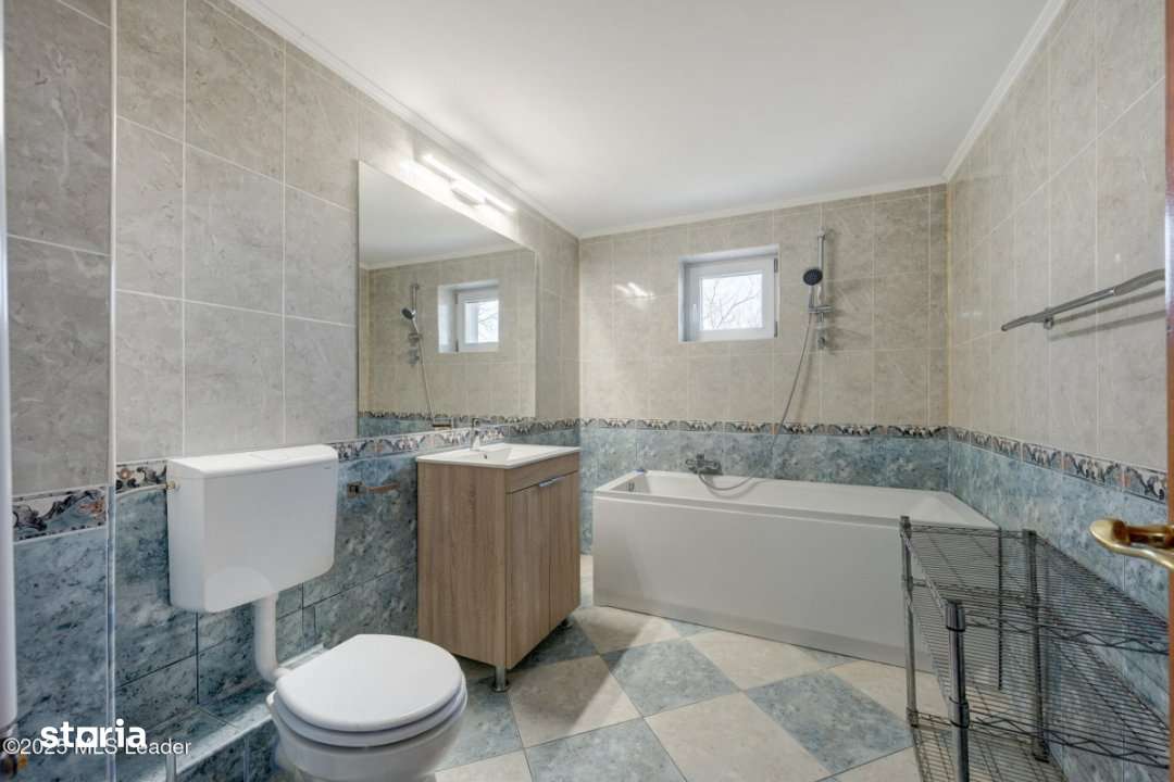 Voluntari, Revolutiei, Vila 2006, 560 mp, teren 1120mp-9