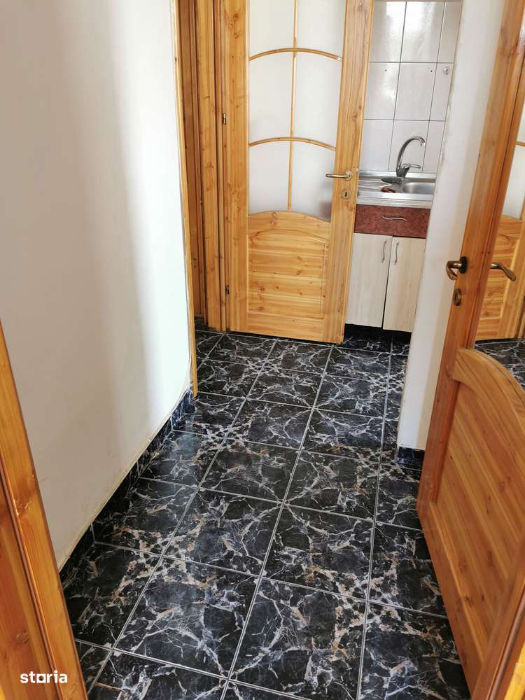 3 camere Calea romanului - Imagine principală: 1/9