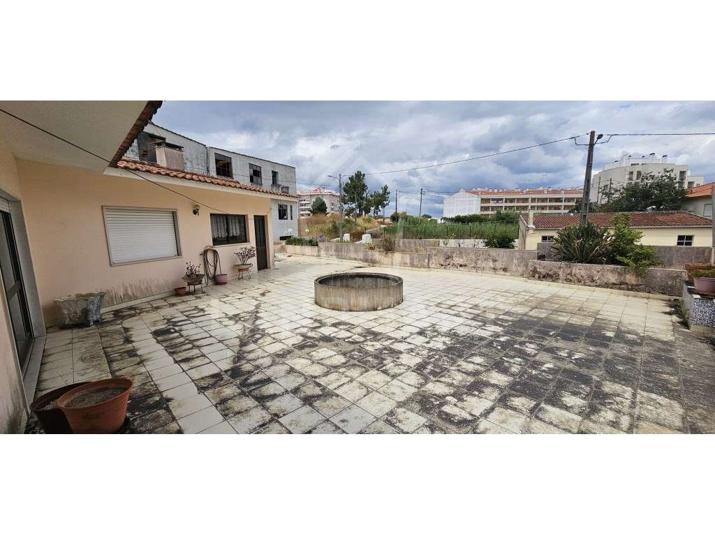Moradia T6, Centro da Benedita-16