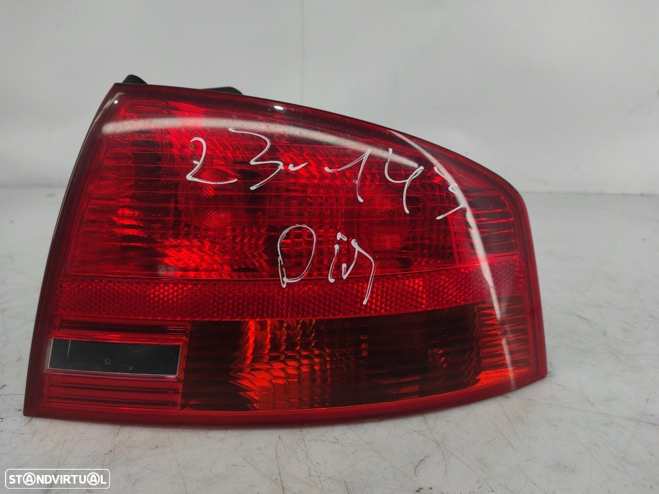 Farolim Drt Painel Direito Audi A4 (8Ec, B7) - 1