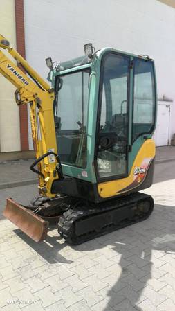 Yanmar SV15 - 9