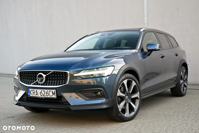 Volvo V60 Cross Country D4 AWD Geartronic Pro - 35