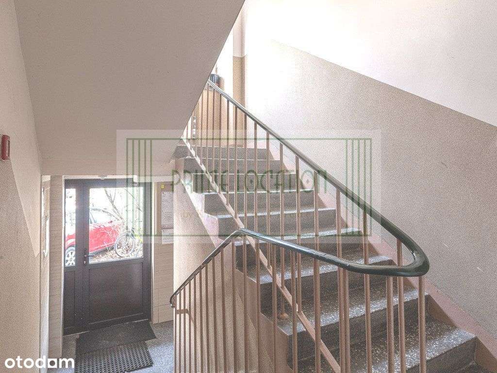 możliwość 3 pokoi / balkon / do aranżacji-15