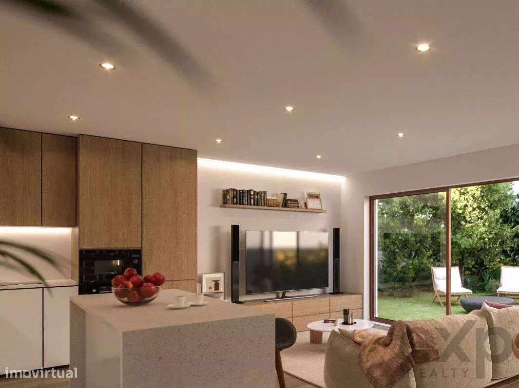 LOTE 5 - TERRAÇOS DA PENA – A SUA VIDA COM VISTA PRIVILEGIADA PARA O P-8