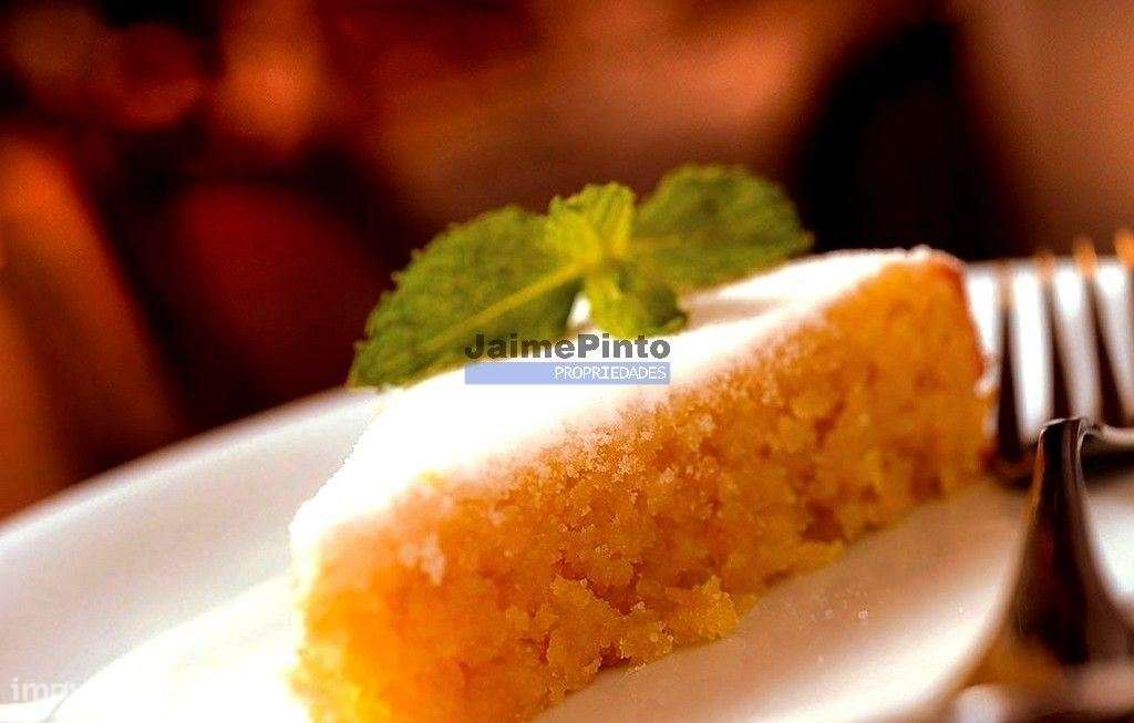 RESTAURANTE de excelência e EDIFÍCIO. Portugal, Bragança.-7