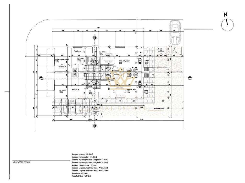 MORADIA GEMINADA -TRIPLEX T4 COM 3 WC
FERNÃO FERRO-37
