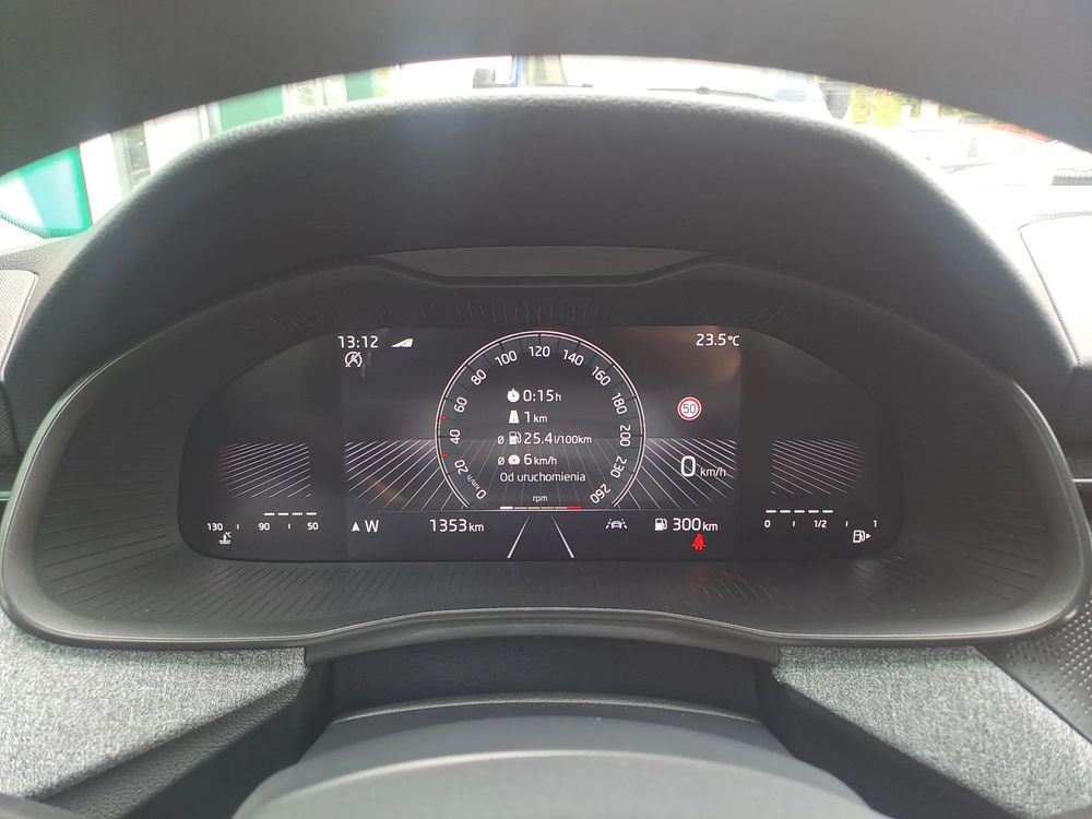 SKODA KAMIQ 1353km! Digital Display Kamera SmartLink Grzane fotele Kierownica